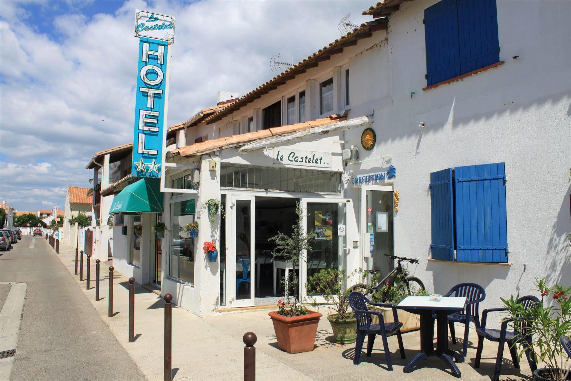 Hotel Le Castelet Saintes-Maries-de-La-Mer Exterior foto